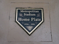 030511006_metropolitan_stadium