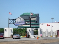 030815031_yogi_berra_stadium