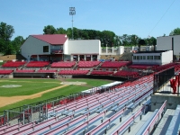 030815059_yogi_berra_stadium